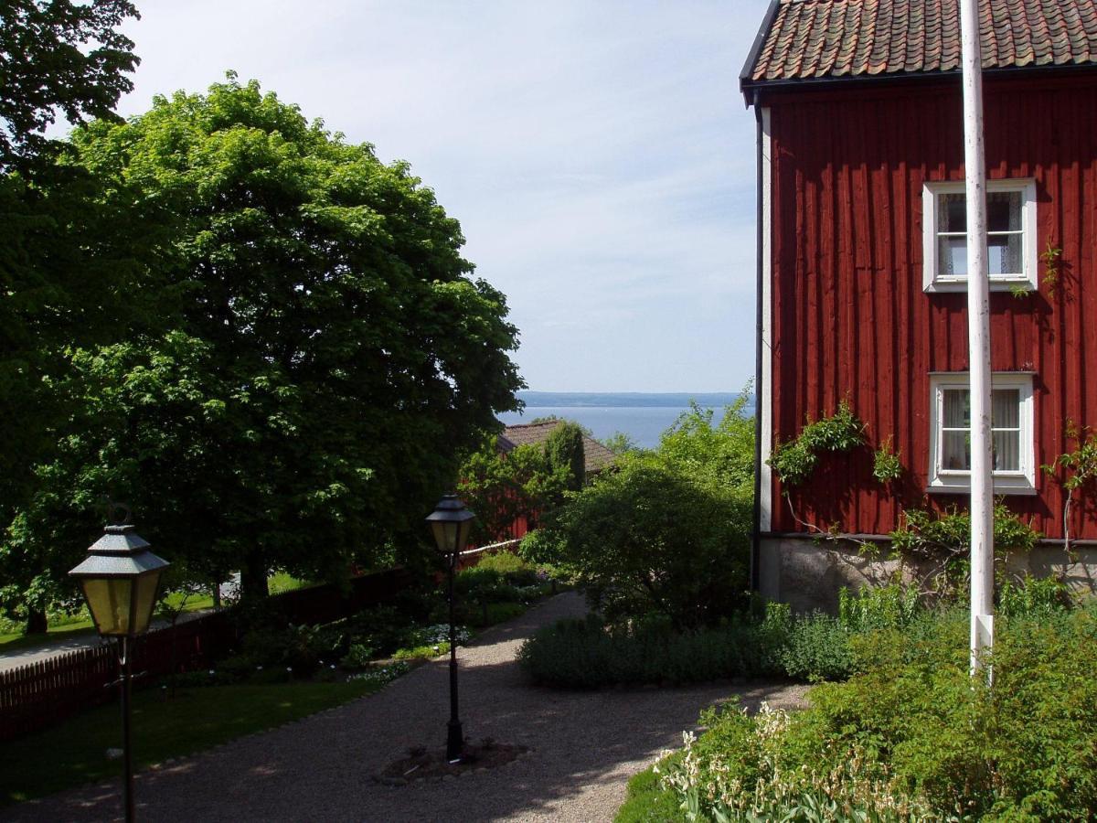 Вилла Brunstorpsgard Braenneriet Хускварна Экстерьер фото